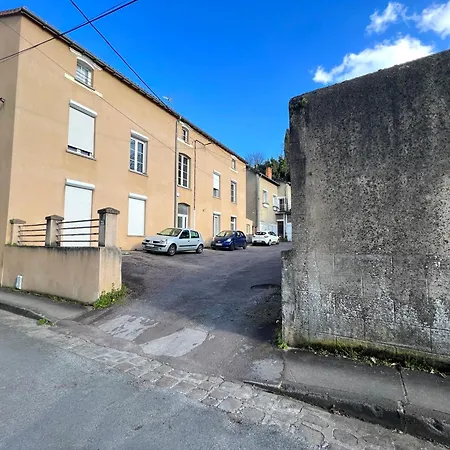 Le Cassiopee ~ T3 Avec Parking Proche Centre * Poitiers