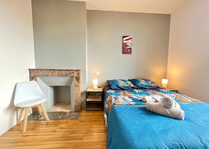 Le Cassiopée ~ T3 Avec Parking Proche Centre Poitiers