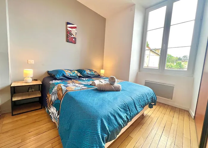 Le Cassiopée ~ T3 Avec Parking Proche Centre * Poitiers