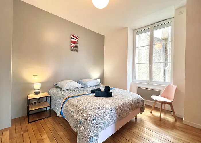 Apartamento Le Cassiopée ~ T3 Avec Parking Proche Centre Poitiers