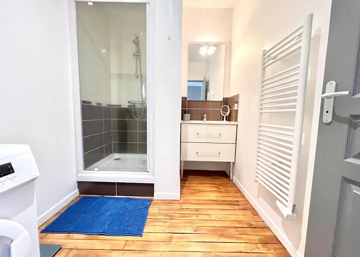 Le Cassiopée ~ T3 Avec Parking Proche Centre